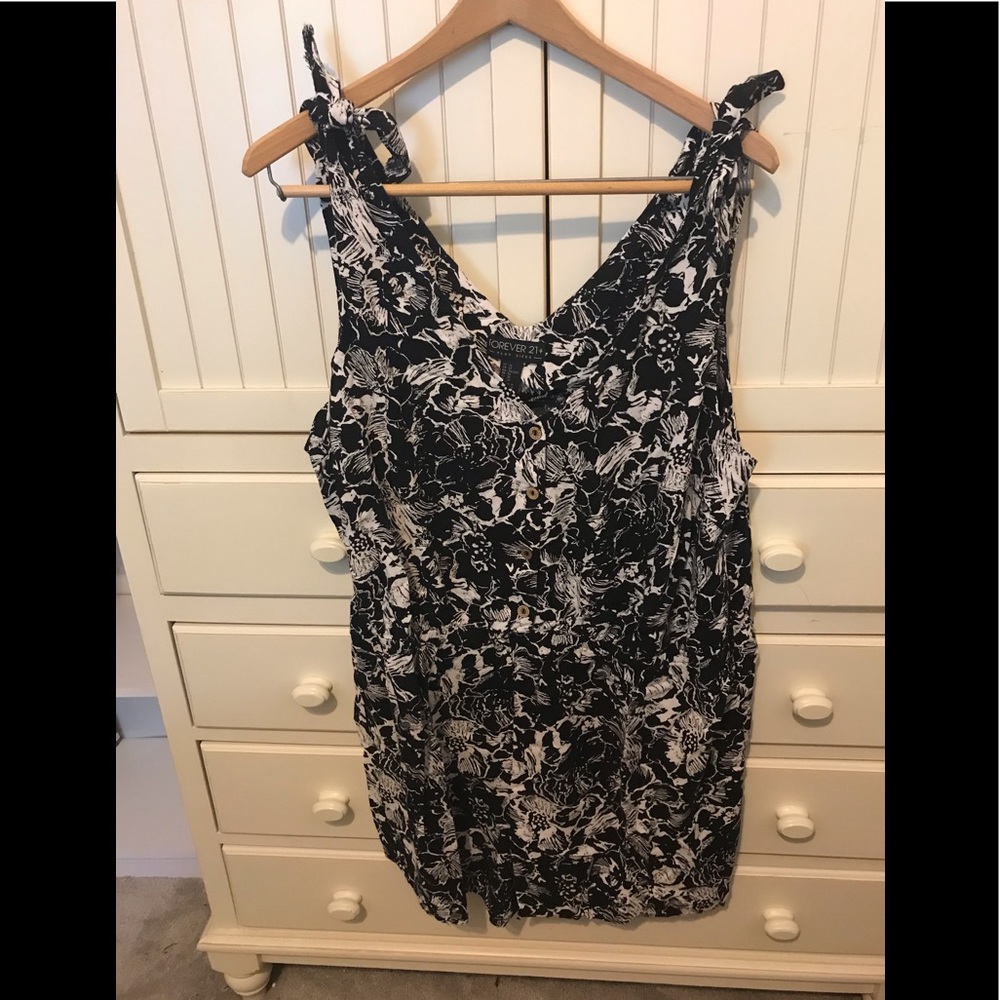 Forever 21 Black & White Floral Romper
